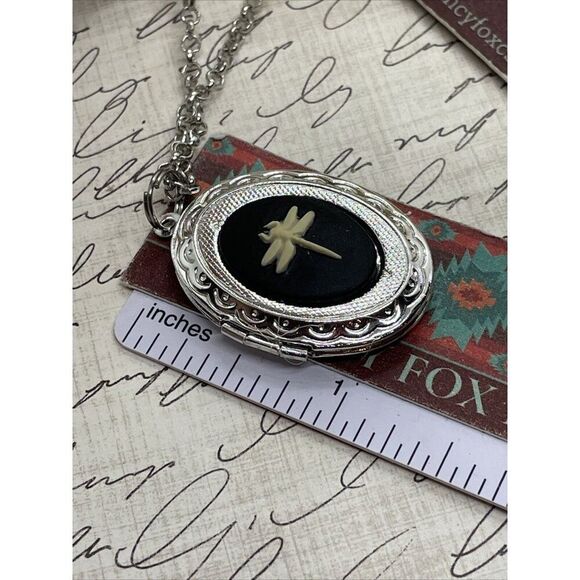 Dainty Cameo Dragonfly Locket Silver Easter Mom Sister Daughter Gift Wedding New - Picture 10 of 12